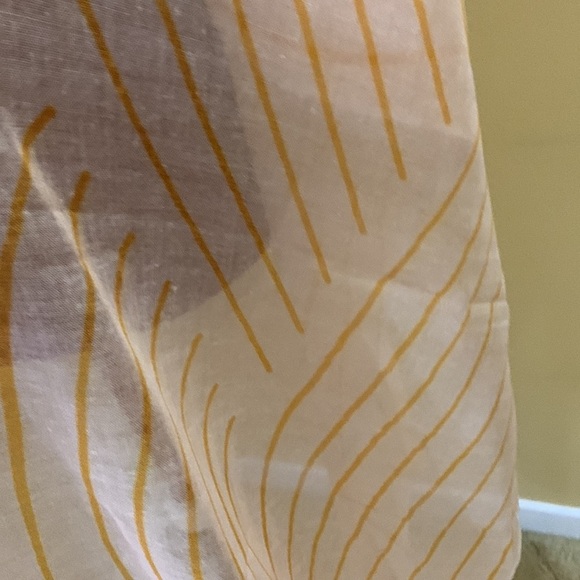 Oil Nut Bay scarf/shawl🔴 - Picture 3 of 8